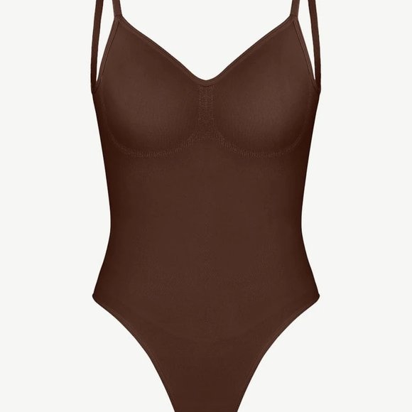 Seamless Sculpt Covered Breast Open-Back & Thong Bodyshaper - Picture 9 of 10